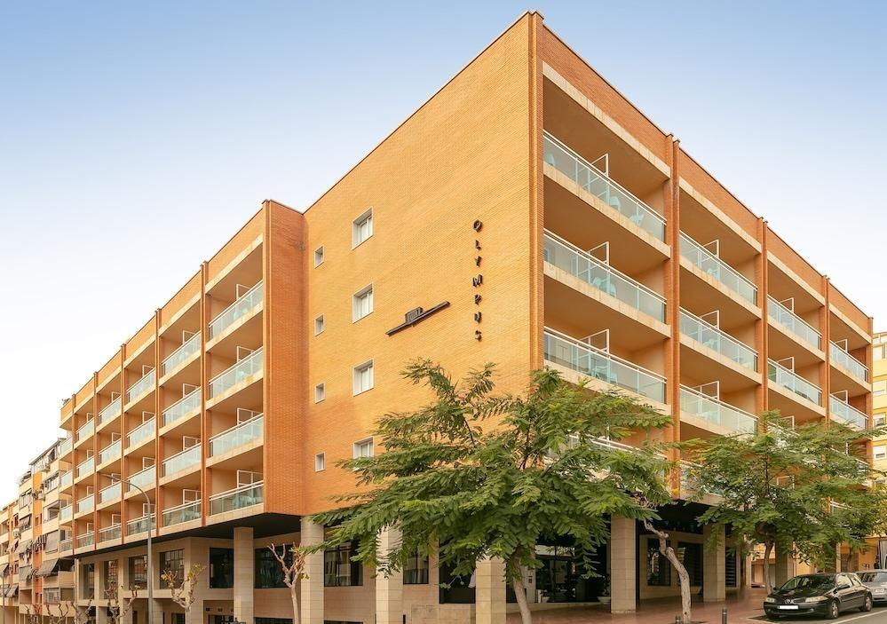  Hotel Olympus 