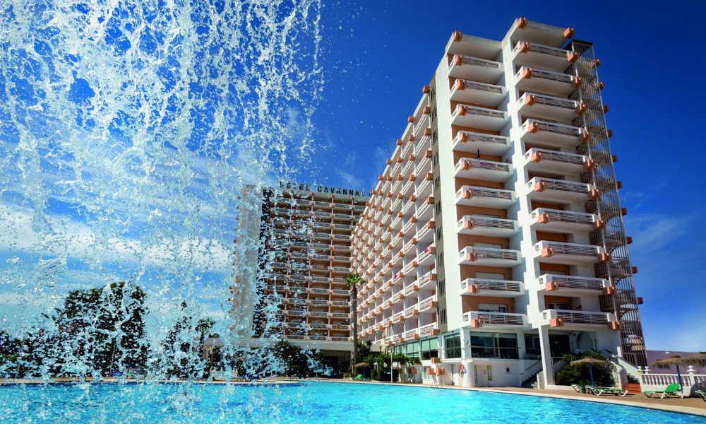  Hotel Izan Cavanna