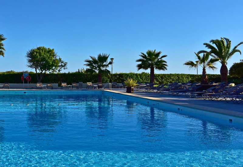  Pestana Dom Jo�o II Beach & Golf Resort