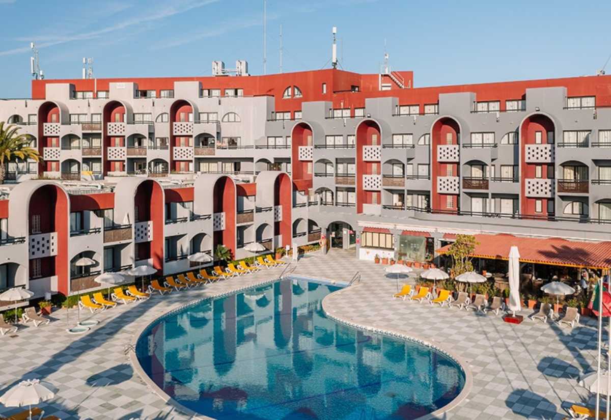  Muthu Oura Praia � SA