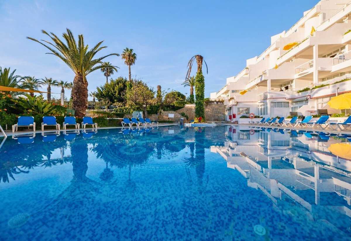  Monicca Collection Suites & Residences