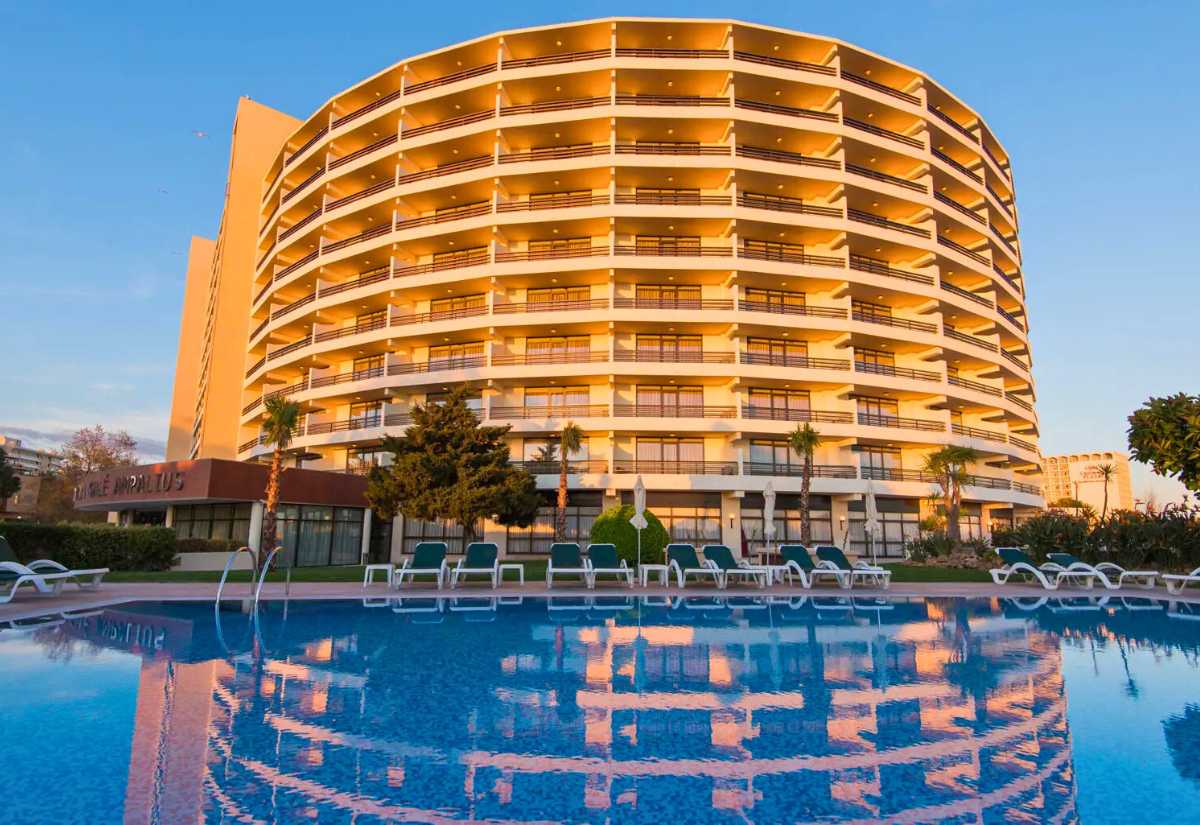  Vila Gal� Ampalius Hotel