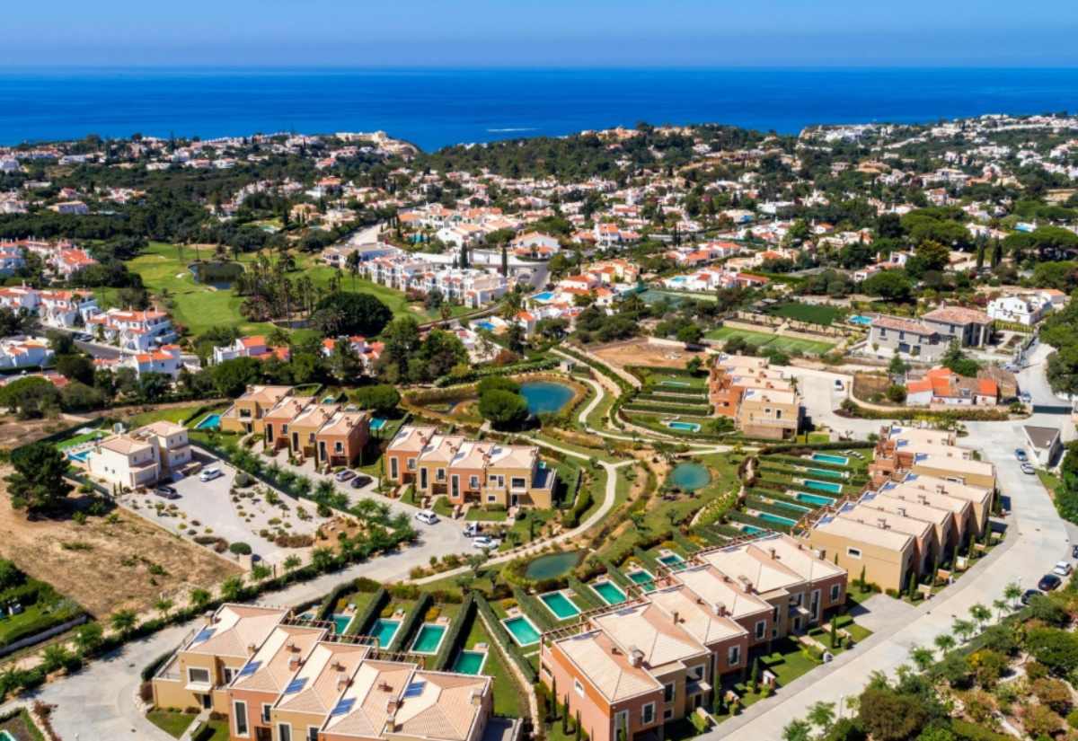  Vale de Milho Village (AL)