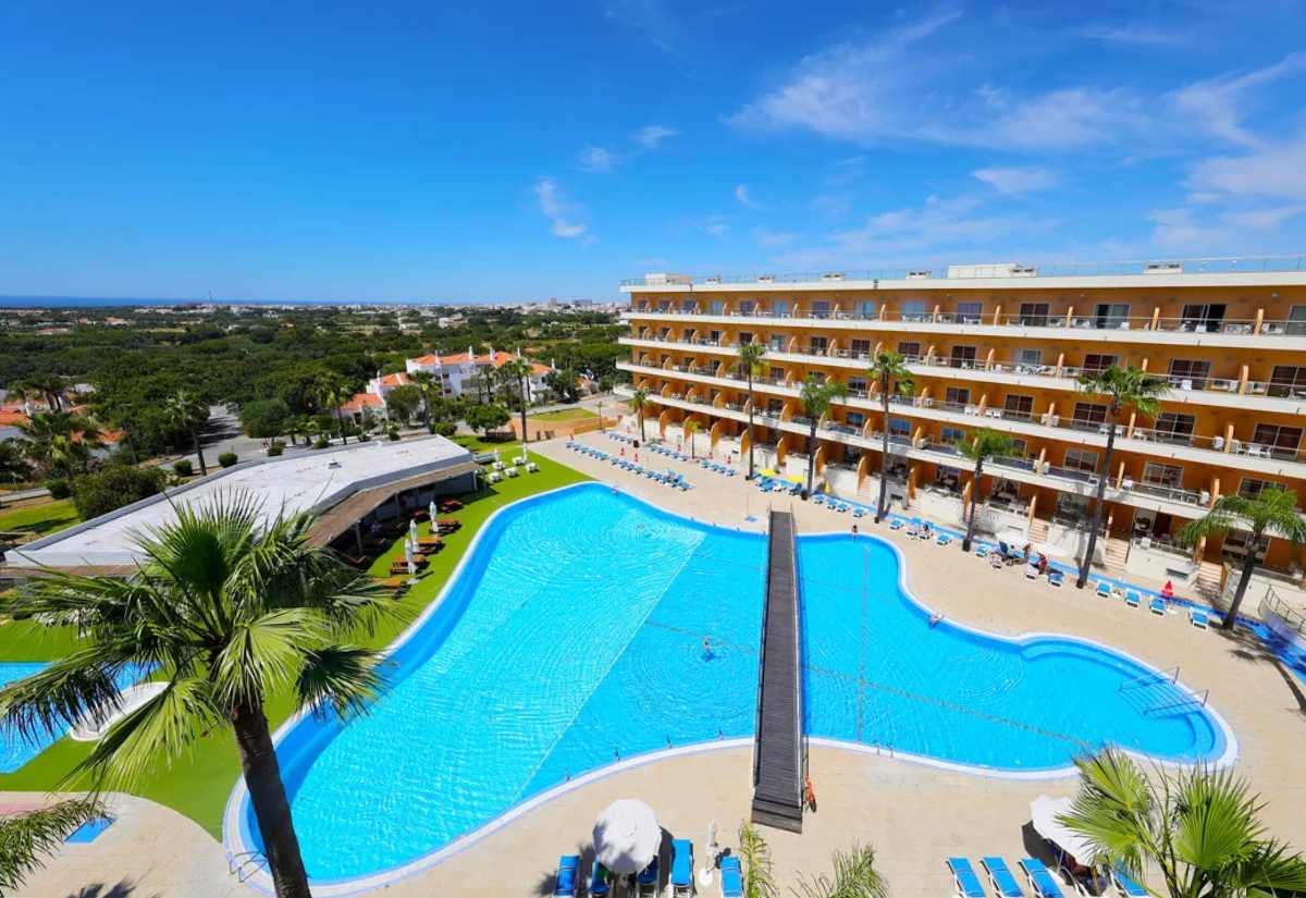  Balaia Atl�ntico Hotel Apartamento � SA