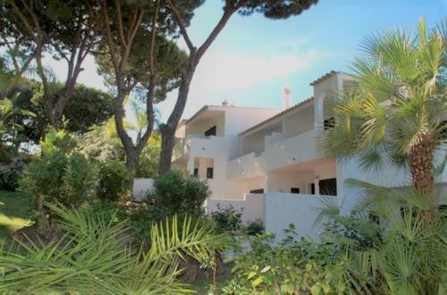  Vale do Garr�o � Moradias