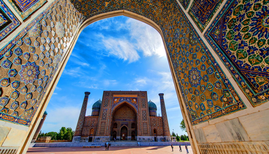 DESCUBRE UZBEQUISTAN