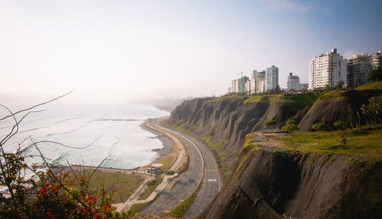 PERU - LIMA, CULTURA E TRADI��O