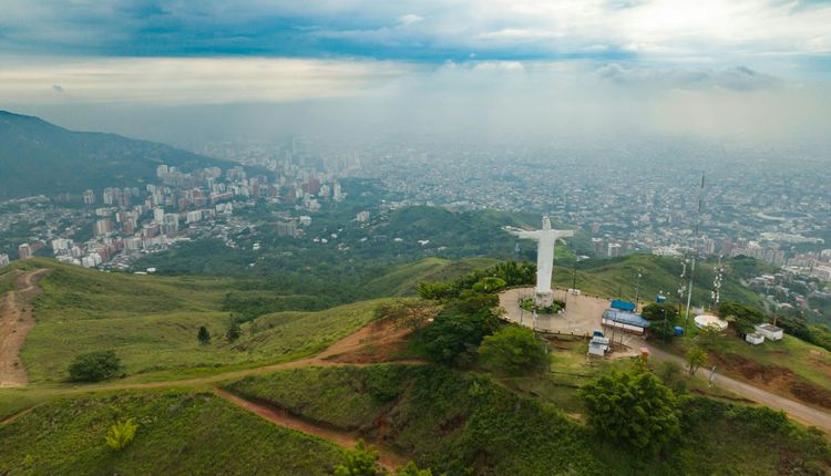 Col�mbia - Muralhas, Flores e Ritmo Colombiano - Cartagena, Medell�n e Cali