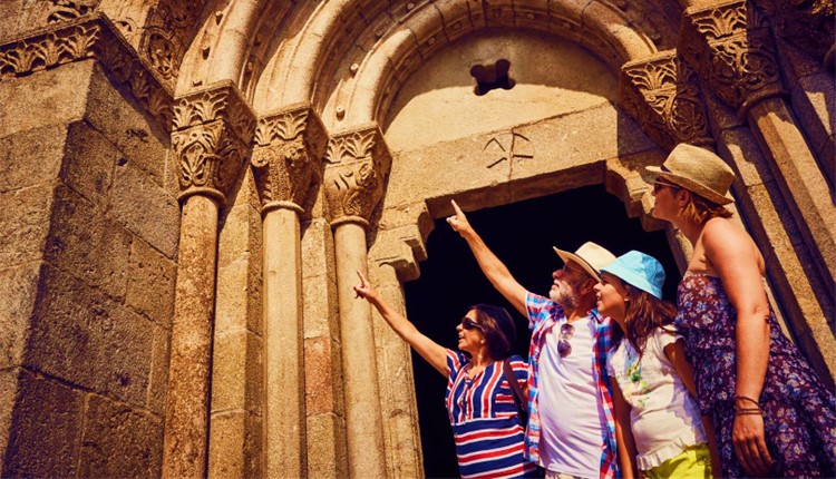 Rota do Rom�nico c/ Terras de Basto e Douro 2026 (T-1069)