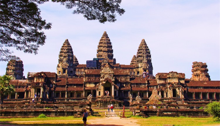 Templos de Angkor e Tailndia