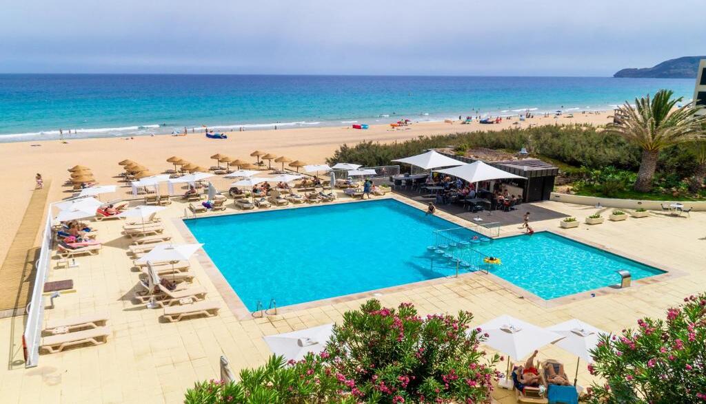 Vila Baleira Suites