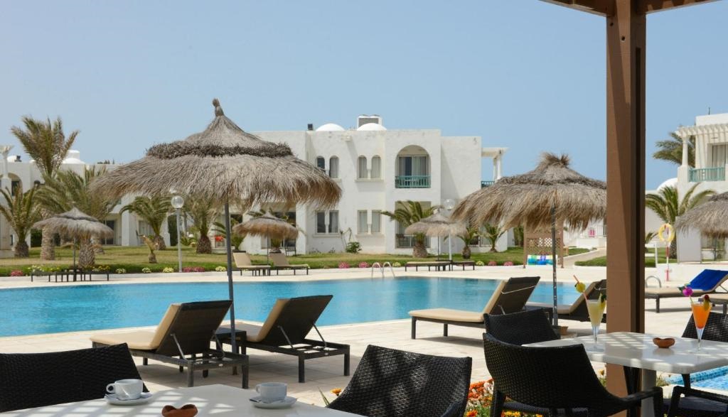 Vincci Helios Beach