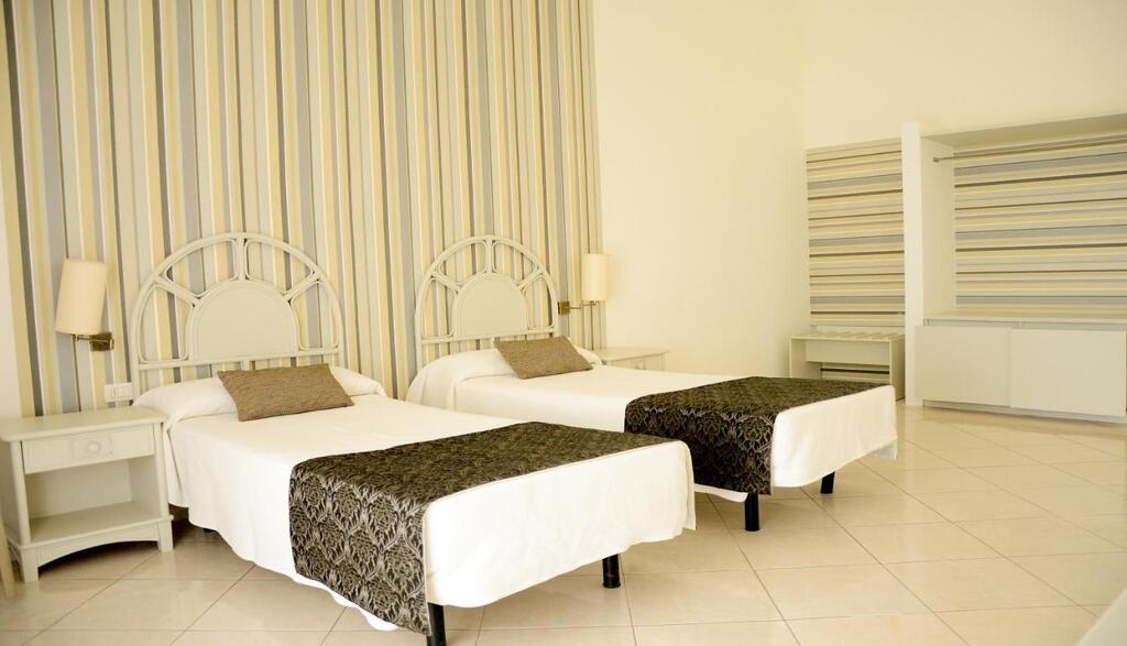Ouril Hotel Pont�o