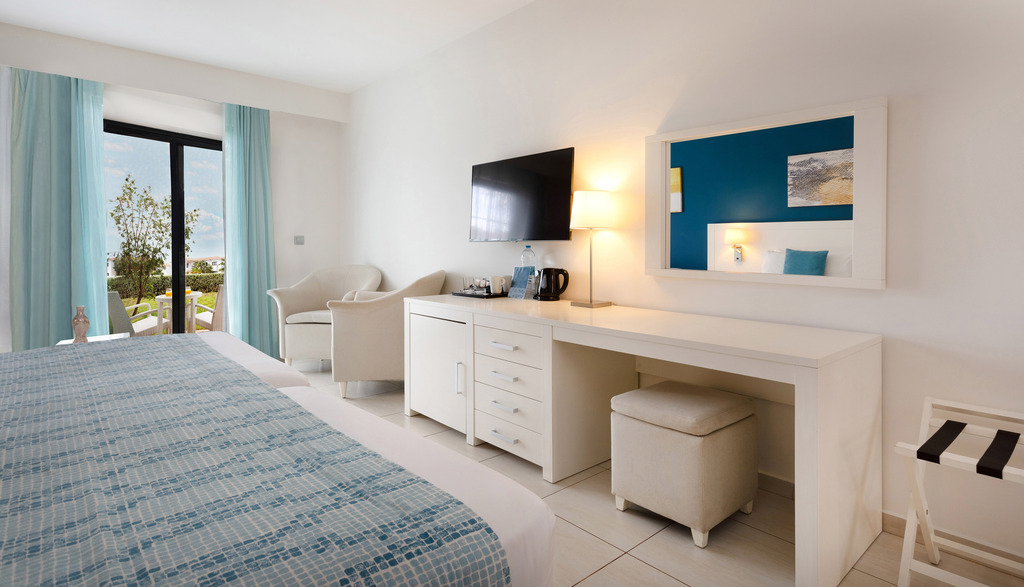 Melia Laguna Beach Resort Adults Only