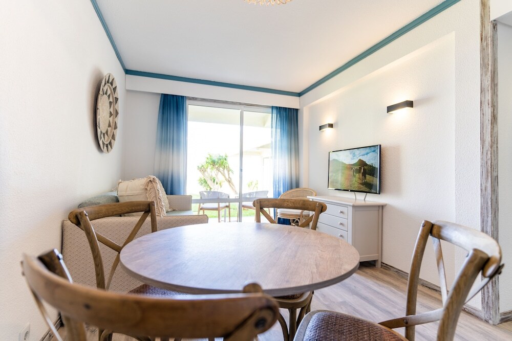 Vila Baleira Suites