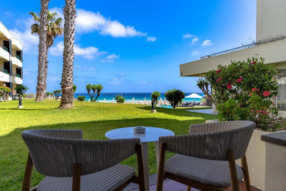 Vila Baleira Suites