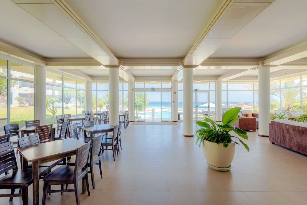 Vila Baleira Suites