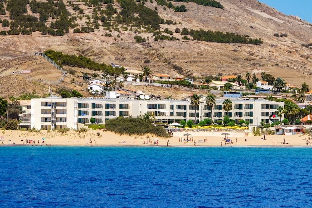 Vila Baleira Suites