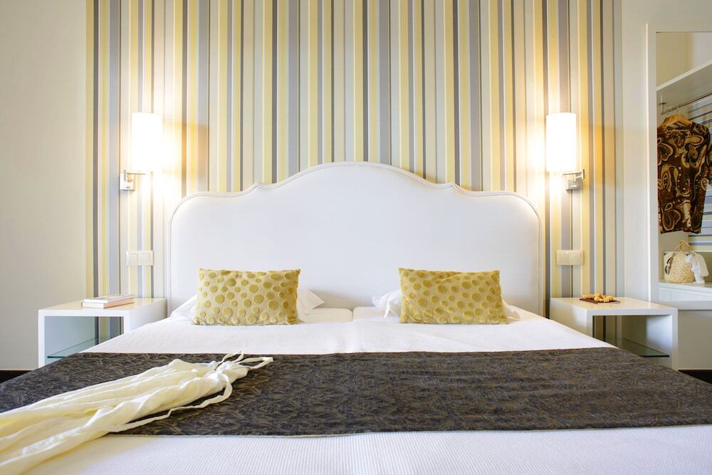 Ouril Hotel Pont�o