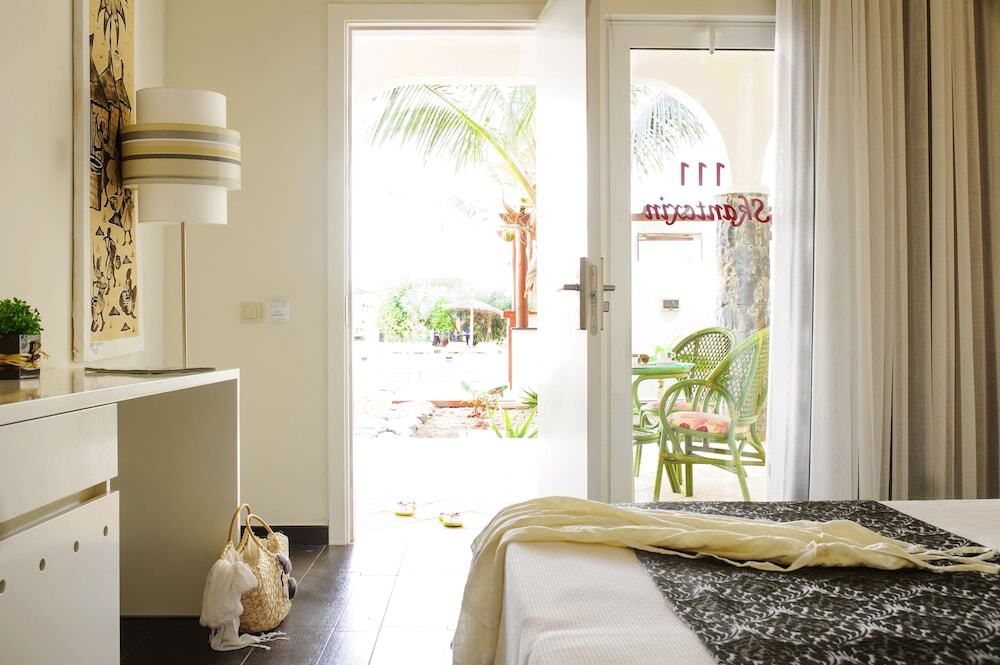 Ouril Hotel Pont�o