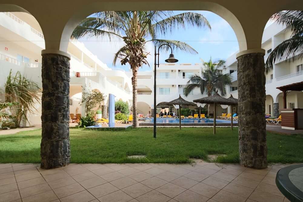 Ouril Hotel Pont�o