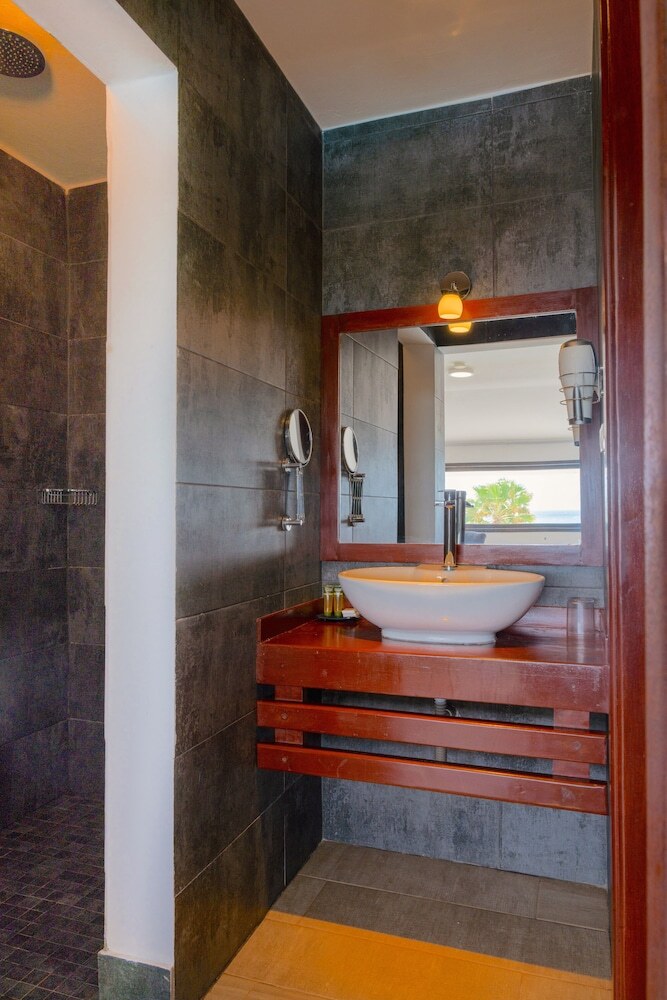 The Budha Beach Hotel