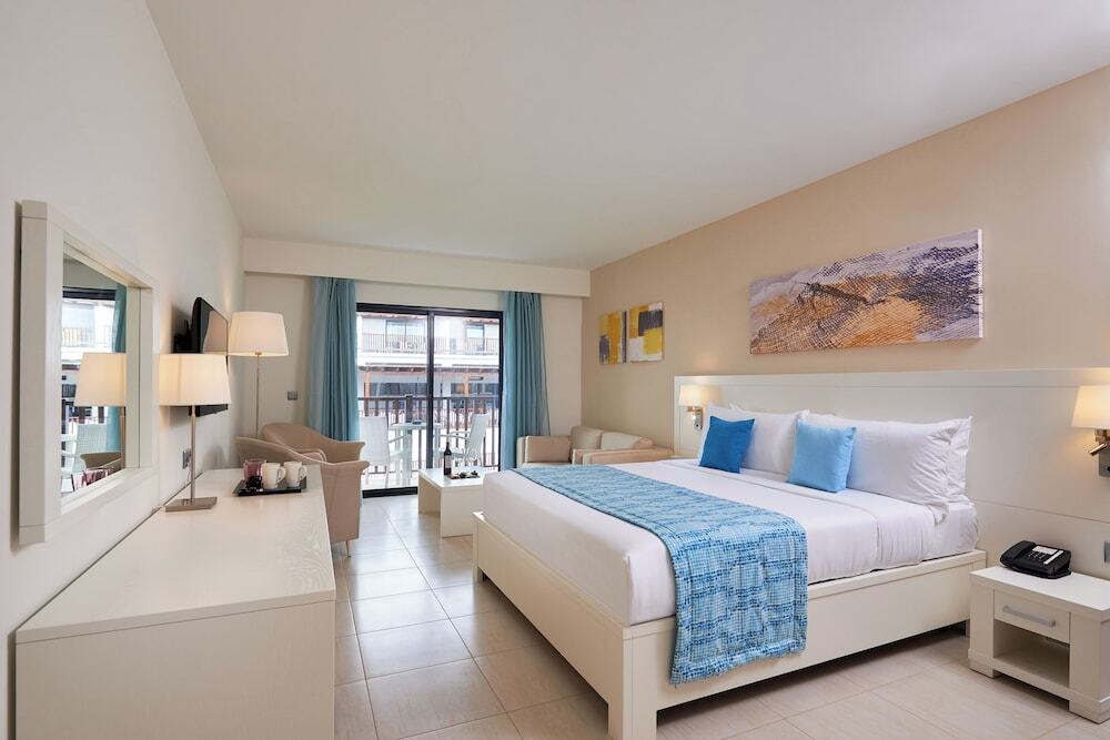 Melia Laguna Beach Resort Adults Only