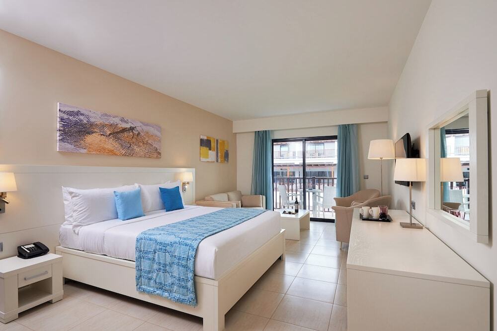 Melia Laguna Beach Resort Adults Only
