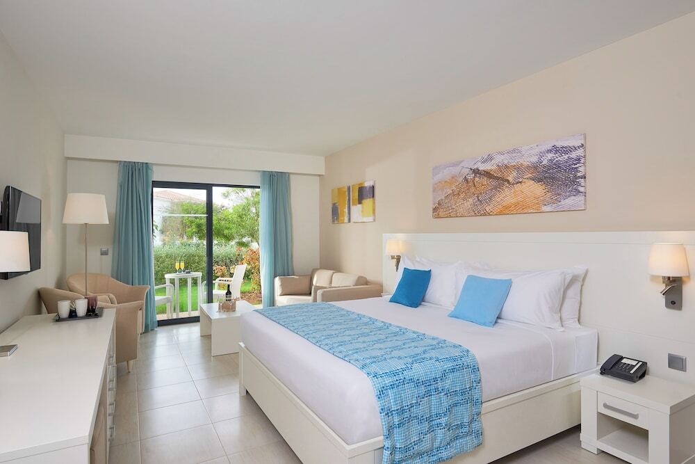 Melia Laguna Beach Resort Adults Only