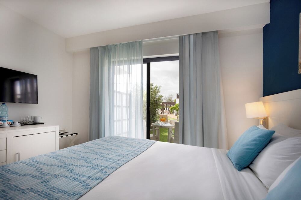 Melia Laguna Beach Resort Adults Only