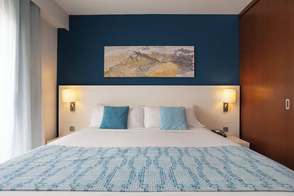 Melia Laguna Beach Resort Adults Only