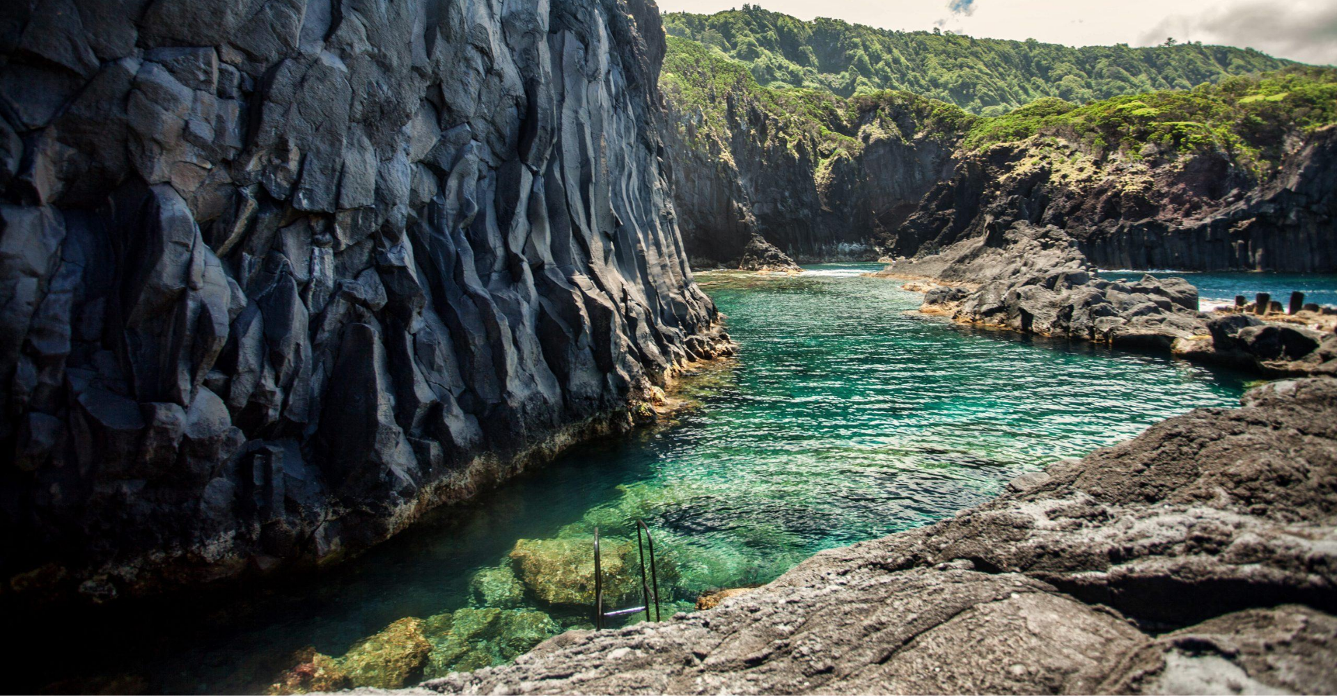 Po�a Sim�o Dias (Piscina Natural)