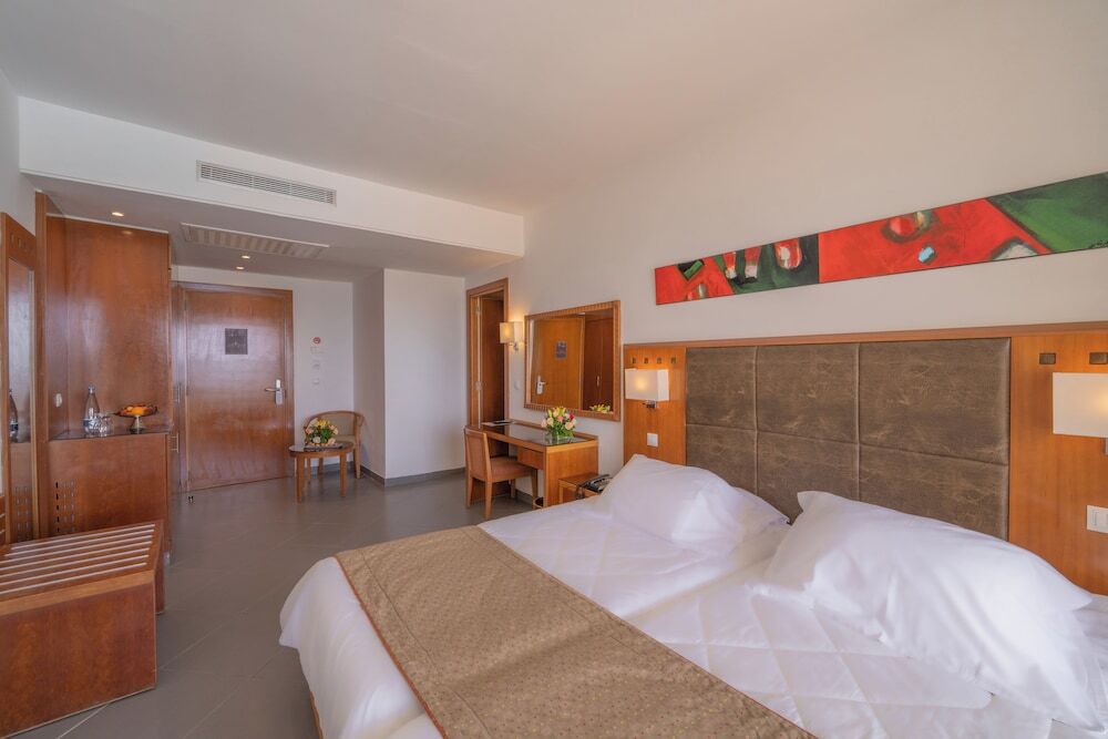 Khayam Garden Beach Resort & Spa