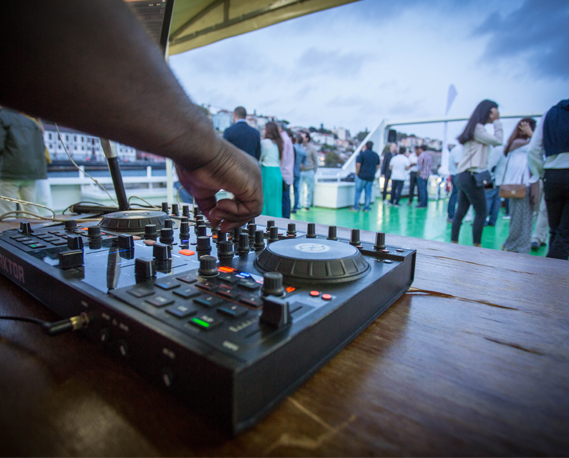 Particulares - despedida solteiro-a