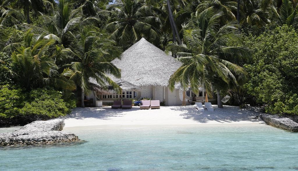 Nika Island Resort & Spa