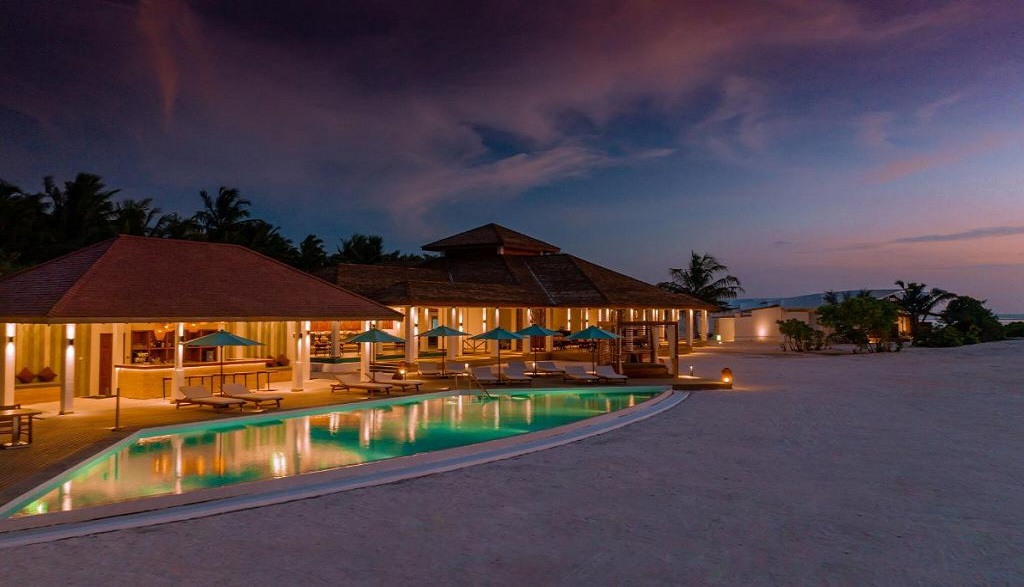 Cinnamon Hakuraa Huraa