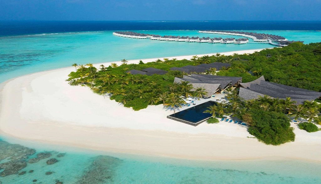 M�venpick Resort Kuredhivaru Maldives