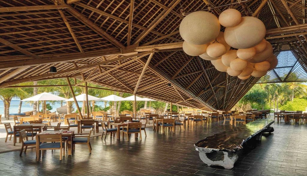 M�venpick Resort Kuredhivaru Maldives