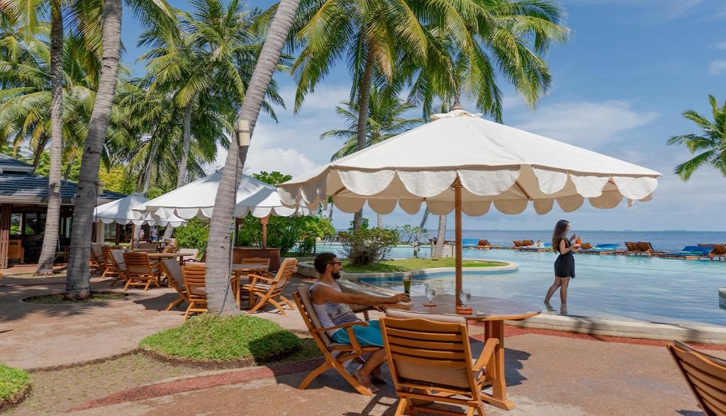 Royal Island Resort & Spa