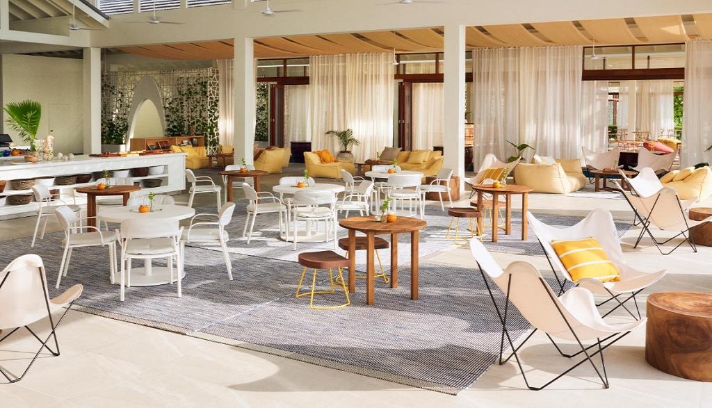 The Standard, Huruvalhi Maldives