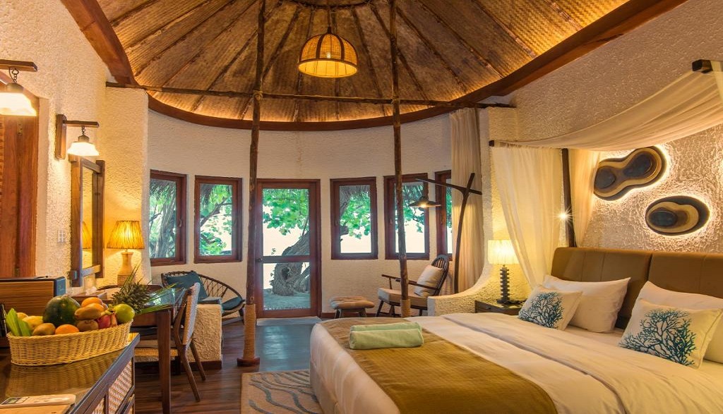 Makunudu Island Resort