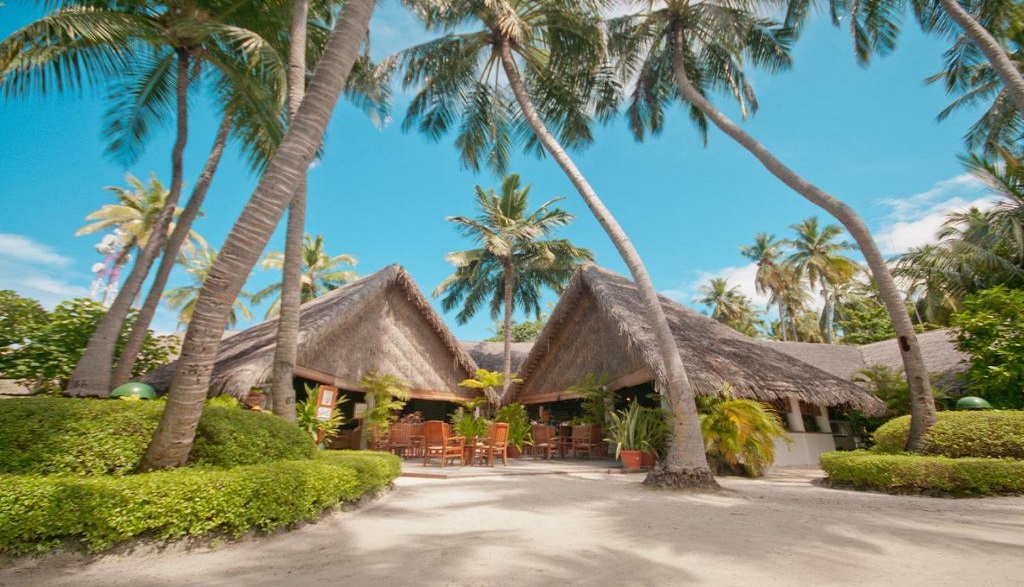 Fihalhohi Island Resort