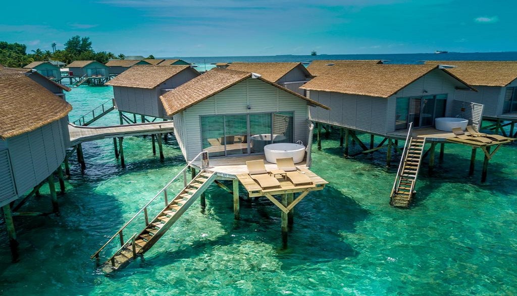 Centara Ras Fushi Maldives Resort and Spa