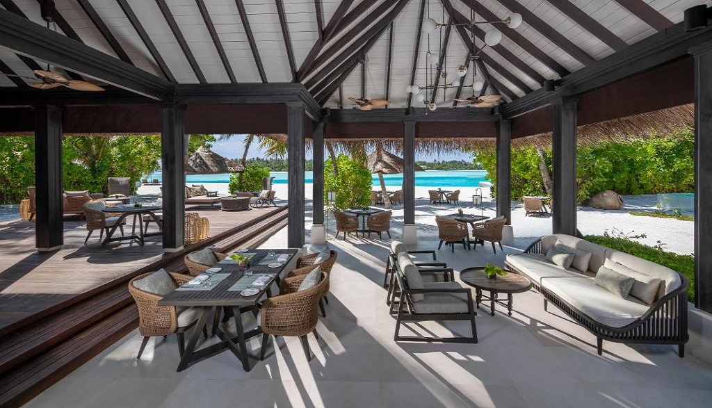 Naladhu Private Island