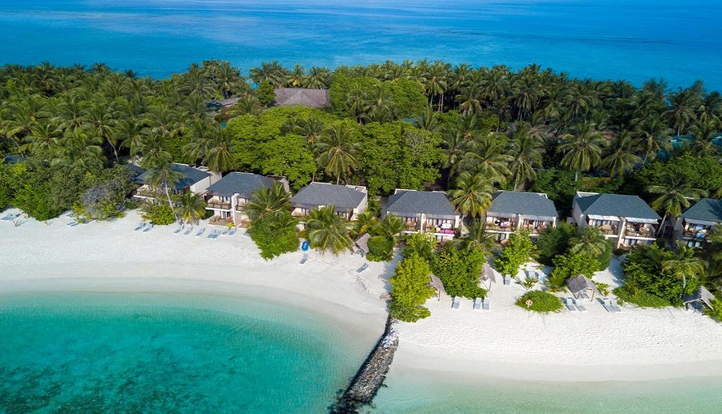 Summer Island Maldives Resort