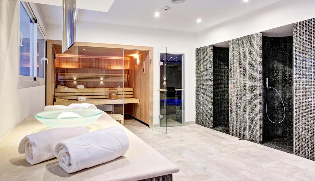 Grupotel Ibiza Beach Resort - Adults Only