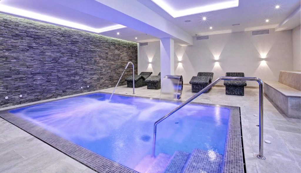 Grupotel Ibiza Beach Resort - Adults Only