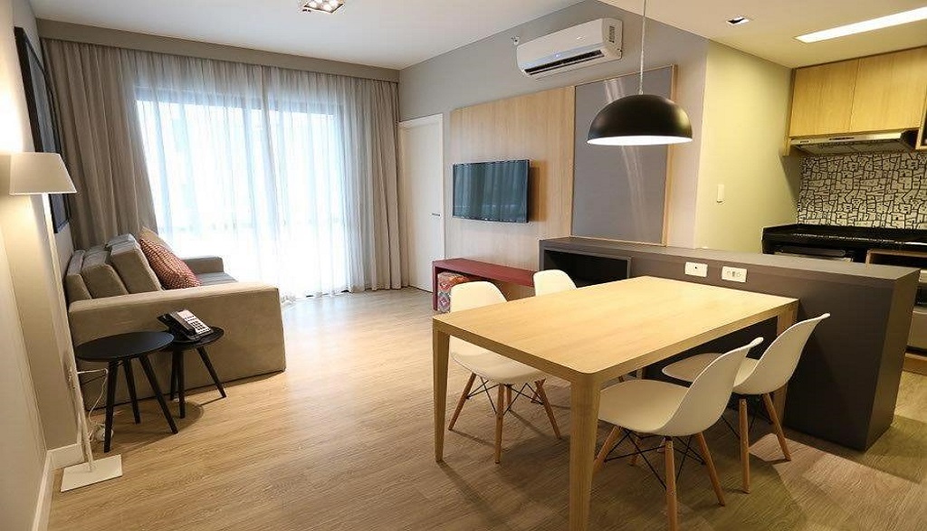 Astron Su�tes Mondial Salvador