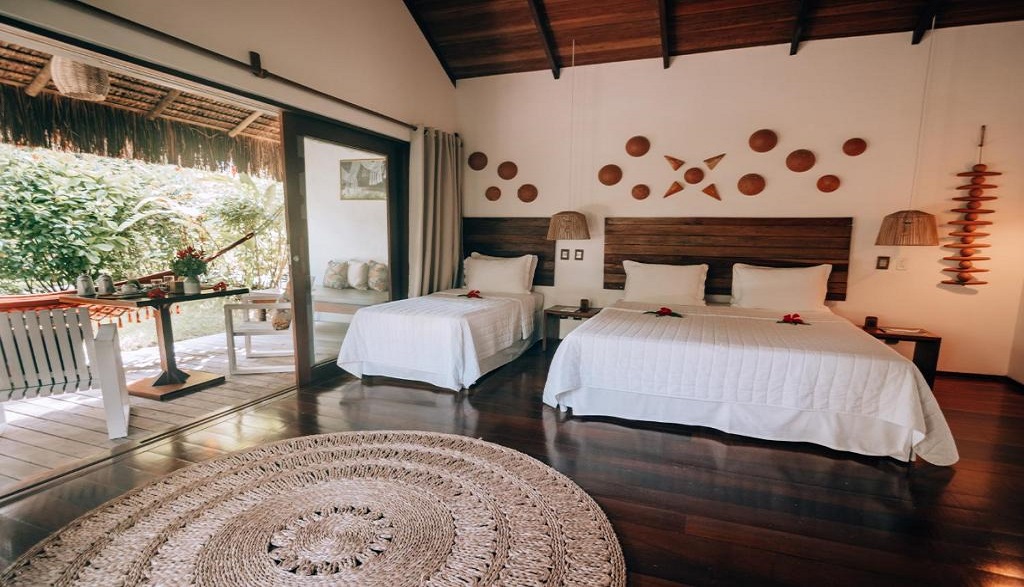 Madeiro Beach Hotel & Resort 