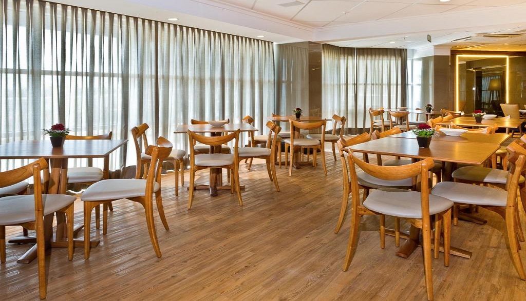 Golden Tulip Natal Ponta Negra 